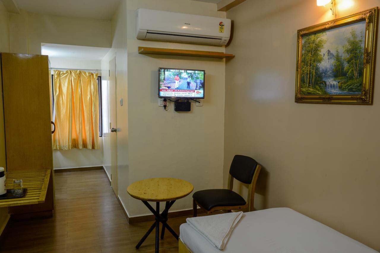 فندق شينايفي  Oyo 14933 Rpr Residency المظهر الخارجي الصورة