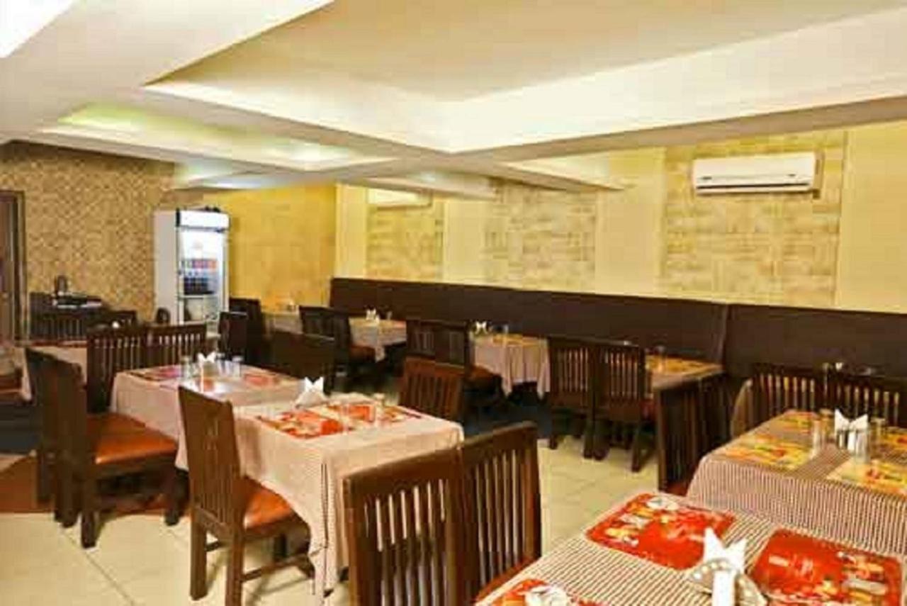 فندق شينايفي  Oyo 14933 Rpr Residency المظهر الخارجي الصورة